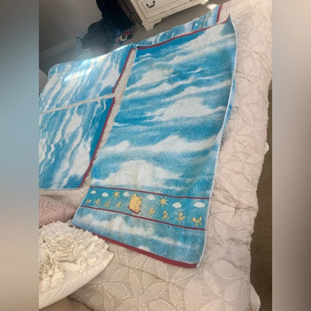 Vintage Winnie the Pooh Cloud Bath Towel Set 4pc Disney